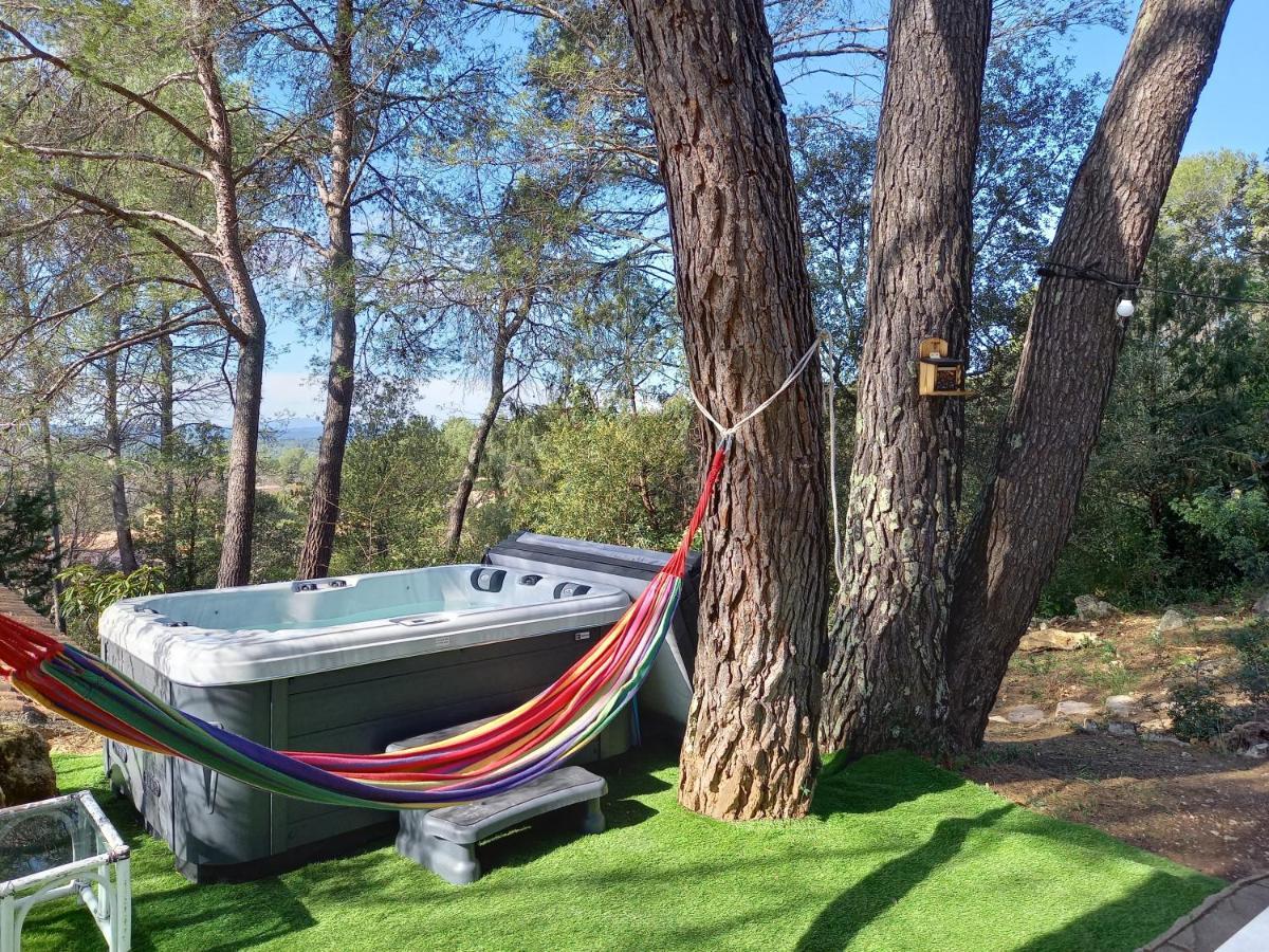Saint-Antonin-du-Var Gite Avec Spa Jacuzzi Au Coeur De Provence Cote D'Azur מראה חיצוני תמונה