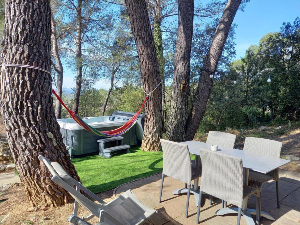 Saint-Antonin-du-Var Gite Avec Spa Jacuzzi Au Coeur De Provence Cote D'Azur מראה חיצוני תמונה